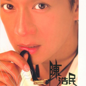 我解开胸罩喂男朋友吃奶
