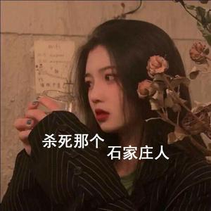 我解开胸罩喂男朋友吃奶
